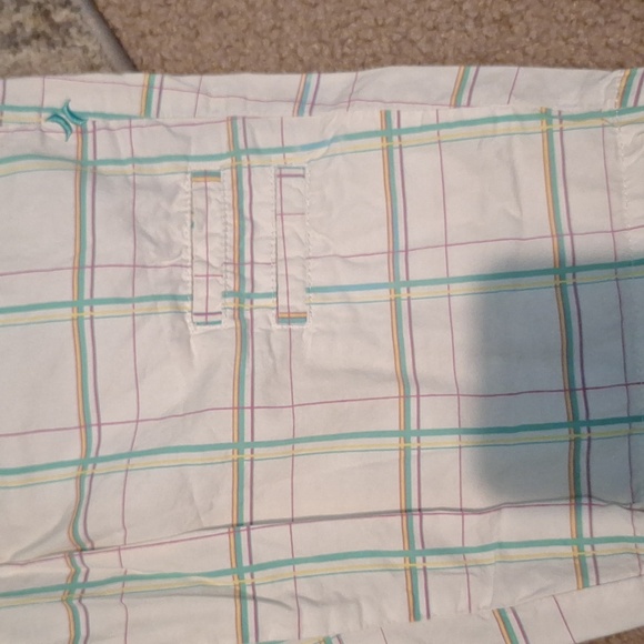 Juniors Hurley plaid board shorts size 7 - Picture 4 of 5